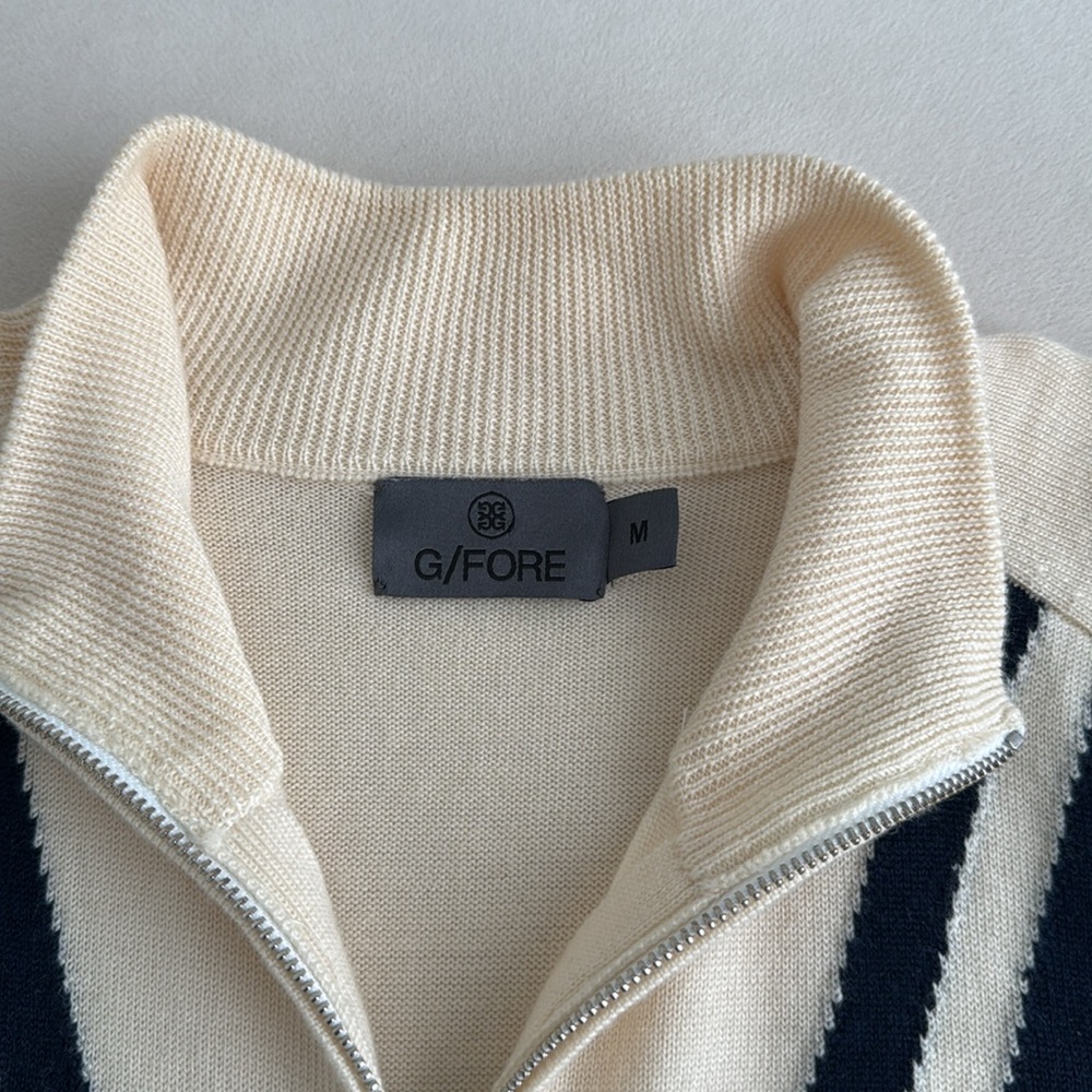 G/FORE Merino Wool Mock Neck Cream/Navy Sweater Size M - Picture 3 of 7